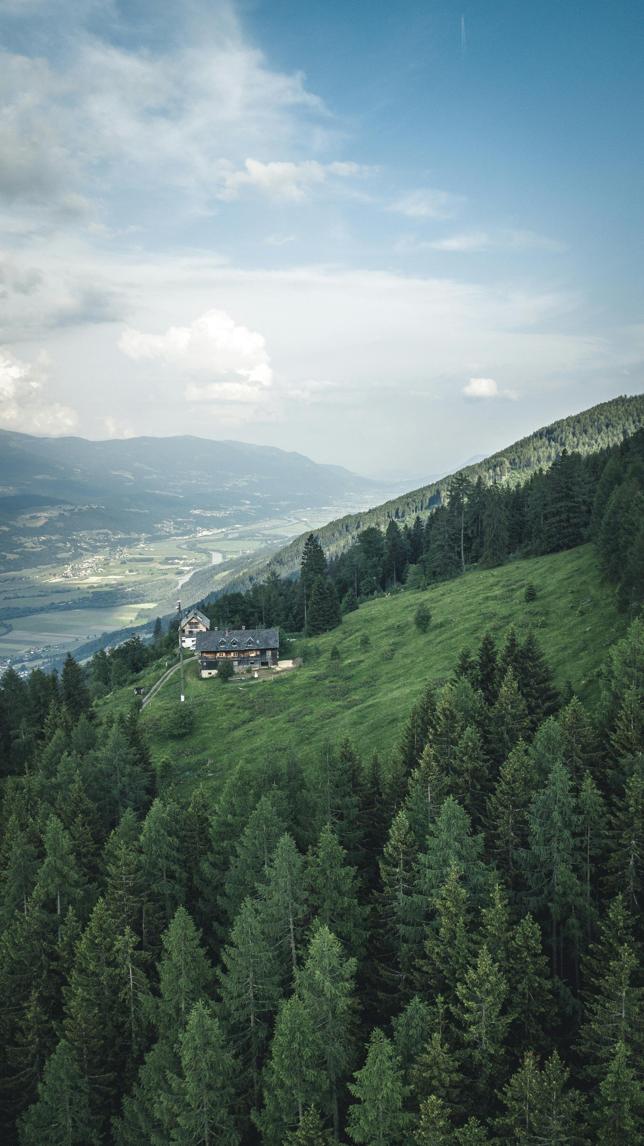 Scenic travel